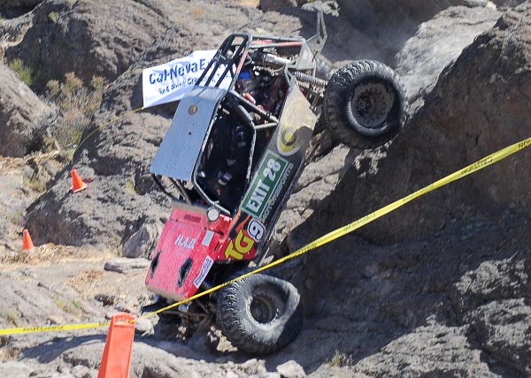 Tough professional rock crawling at its best!