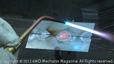 Tack welding with gas
